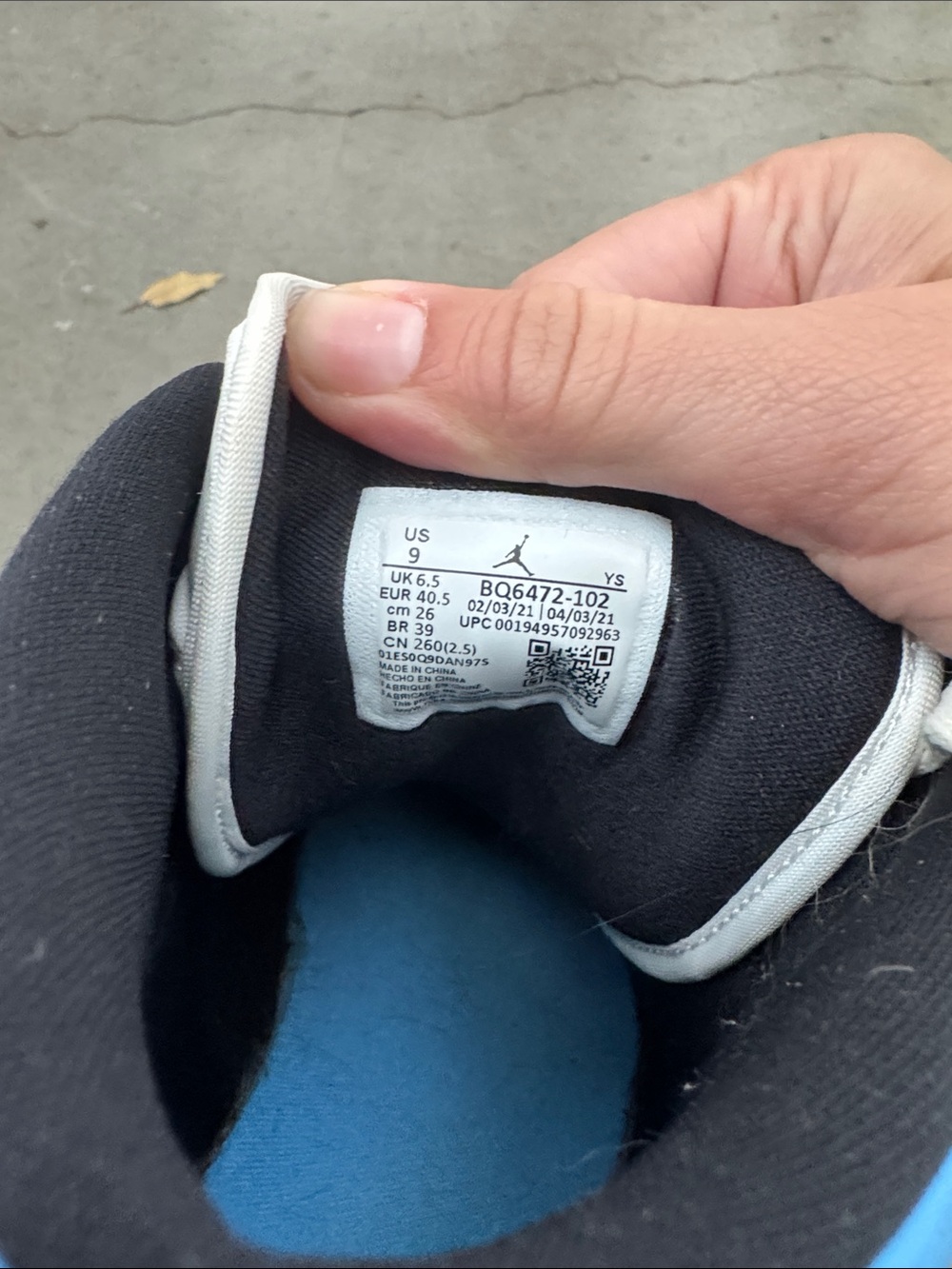 Nike Air Jordan 1 High Black White Light Blue - Picture 2 of 7